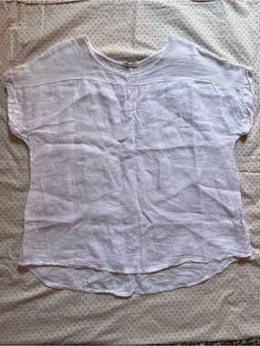 Lungo L’arno White Linen Oversized Blouse with Crocheted Collar, Italian Linen